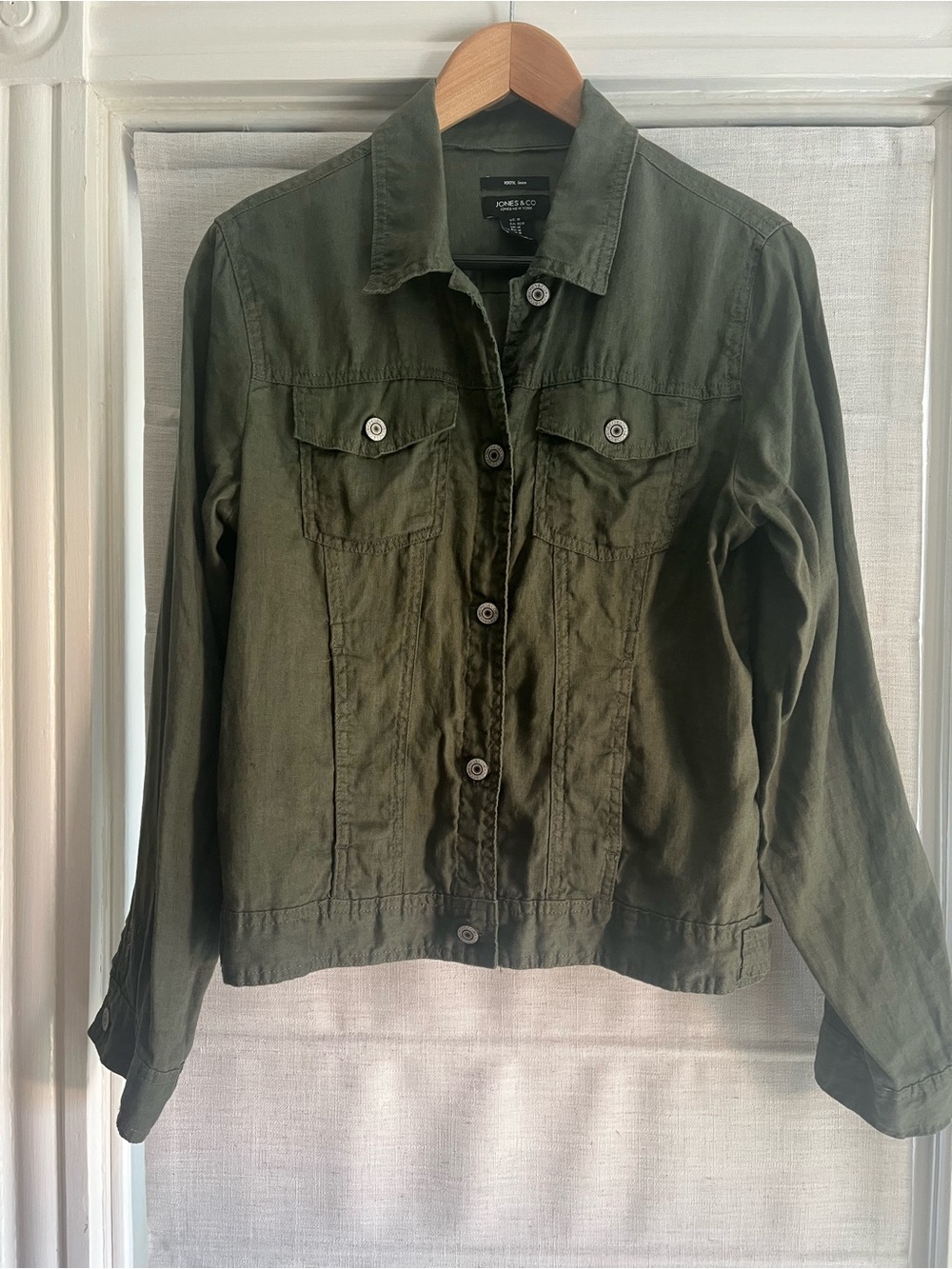 Jones & Co Size Medium 100% Linen Olive Green Button-Front Jean Style Jacket